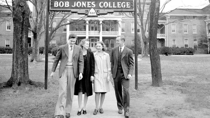 Bob Jones Dressing Code